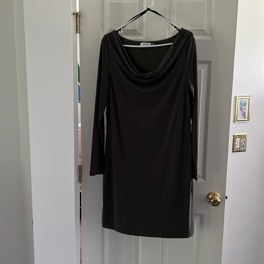 Olive green long sleeve dress